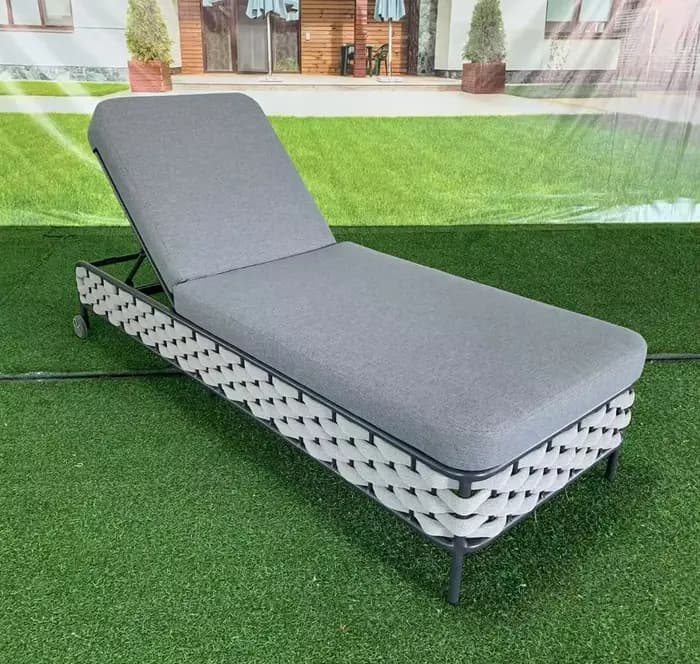 Meubles d'extérieur de plage de luxe, tissage de corde, Chaise longue en aluminium, Chaise longue in