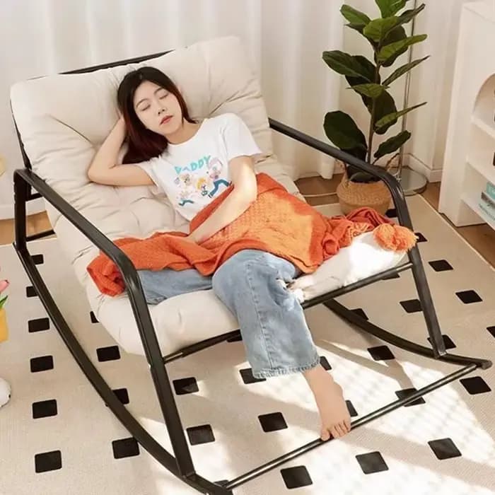 Chaise à Bascule Nordique de Luxe avec Dossier, Design Moderne, Mobilier de délégations