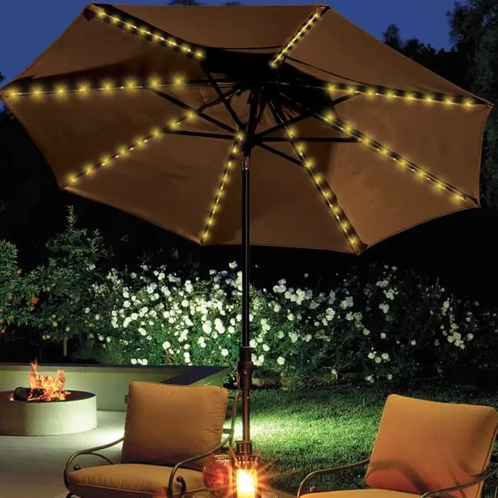 Lampe solaire pour parasol extérieur