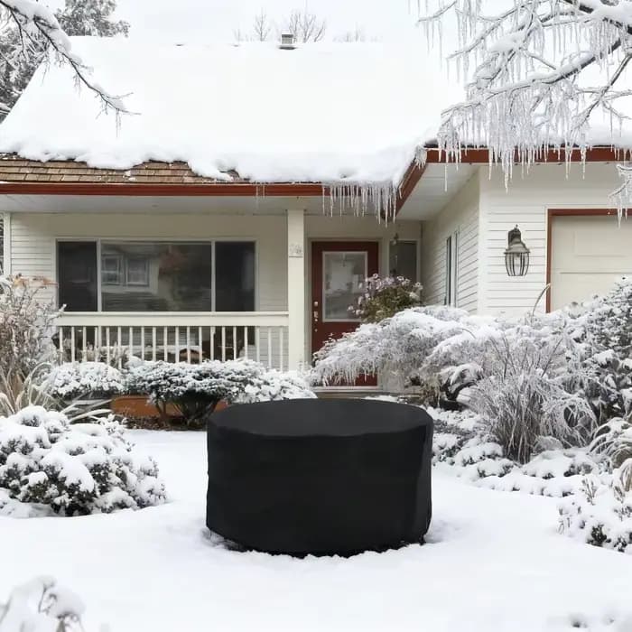Housse anti-poussière pour table ronde de jardin avec corde de serrage