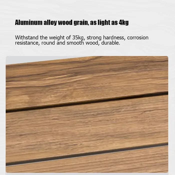 Tables et chaises pliantes en bois