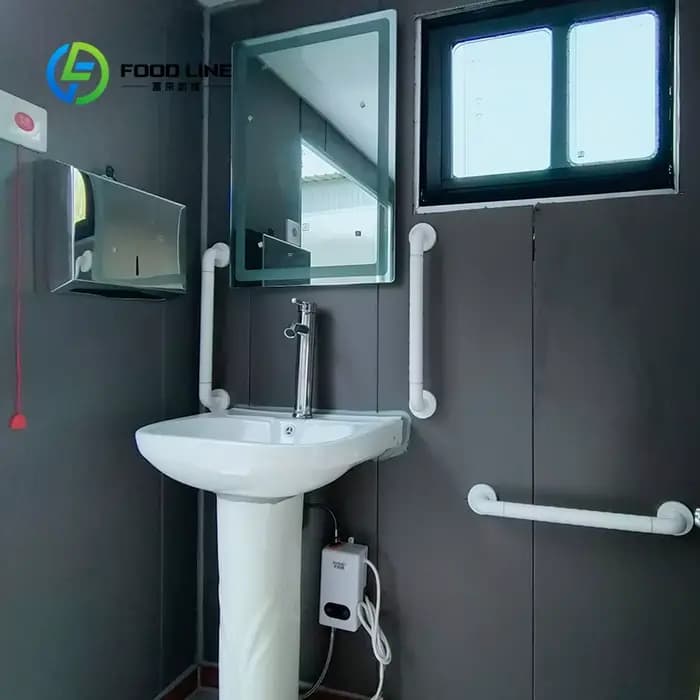Toilettes portables écologiques personnalisées avec système d'économie d'eau, accessibles aux fauteuils roulants, pour usage public