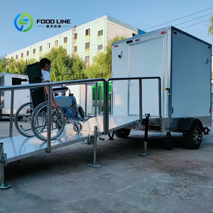 Toilettes portables écologiques personnalisées avec système d'économie d'eau, accessibles aux fauteuils roulants, pour usage public