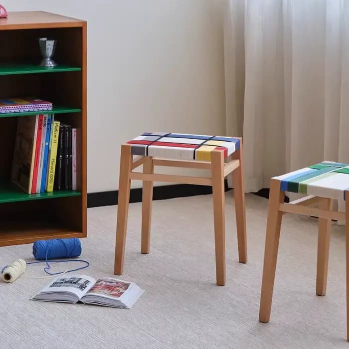 Tabouret tissé empilable au Design Vintage