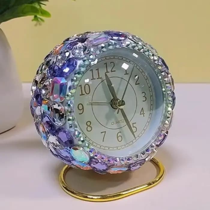 Horloges de Table modernes, salon créatif, horloge de bureau, chambre à coucher, montre de bureau silencieuse avec lumière, accessoires de décoration intérieure