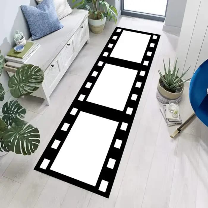 Tapis de couloir à rayures noires et blanches