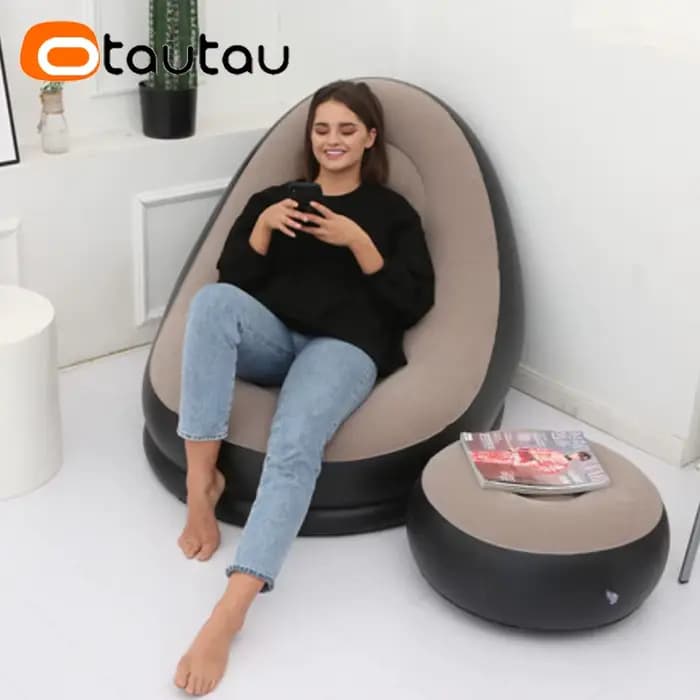 Chaise longue gonflable avec repose-pieds