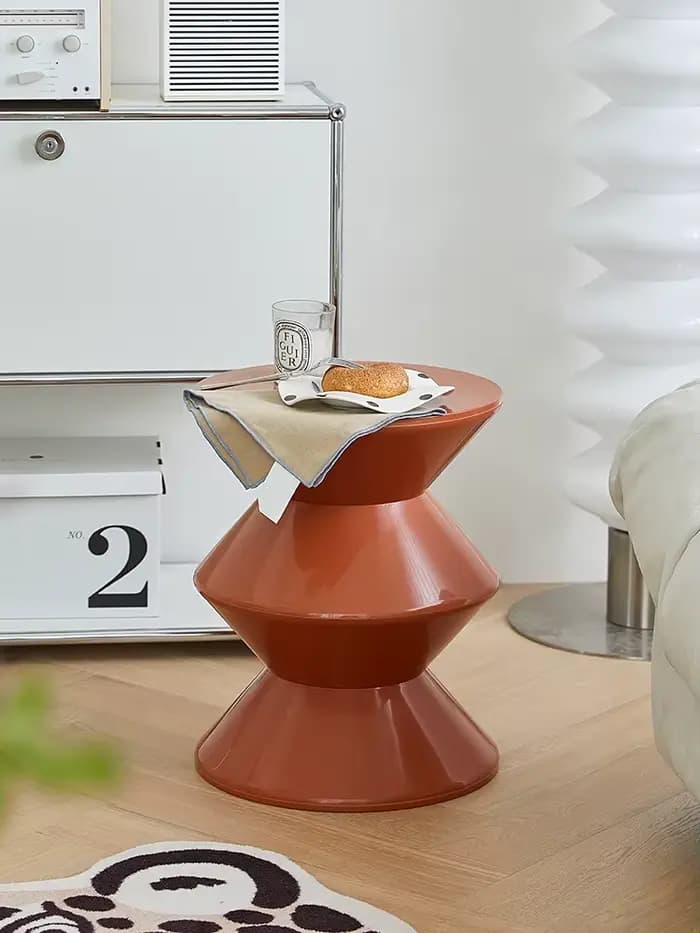 Table basse ronde en plastique