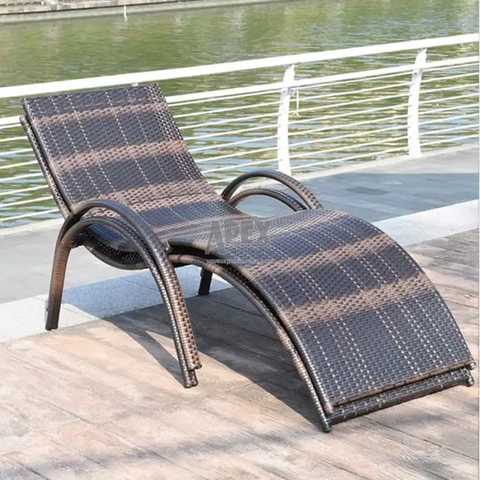Piscine en rotin moderne en osier noir gris Chaise inclinable extérieure lit de soleil