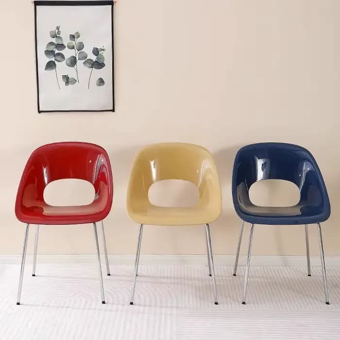 Chaise de dossier Simple en forme d'éventail