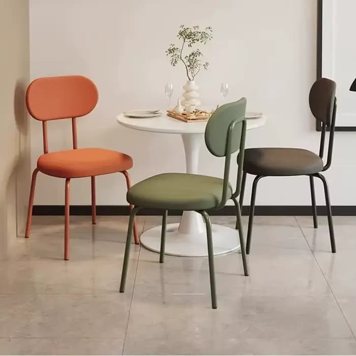 Chaises d'extérieur modernes pour événements et fêtes