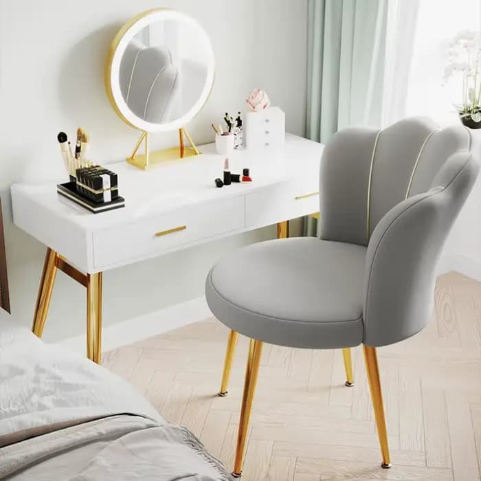 Chaise de maquillage nordique design avec dossier