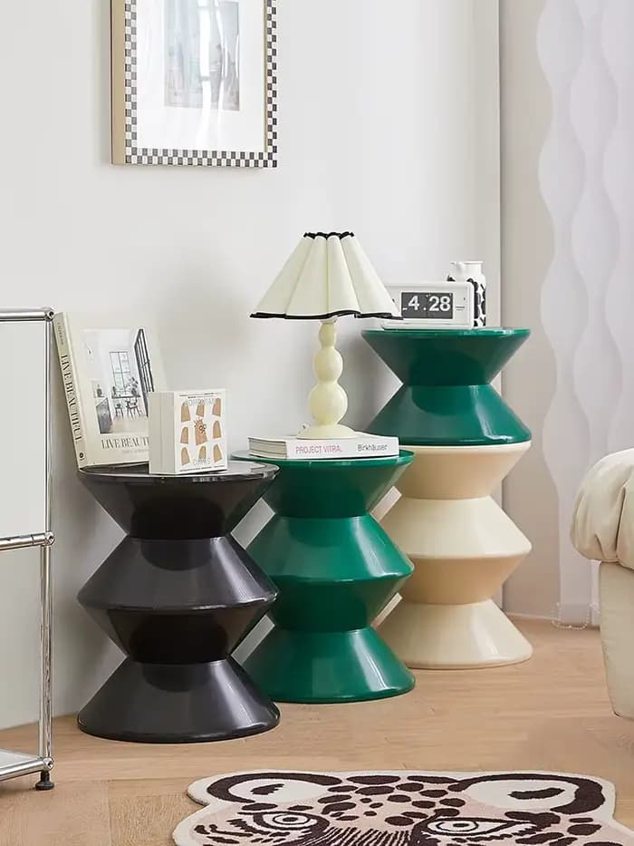 Table basse ronde en plastique