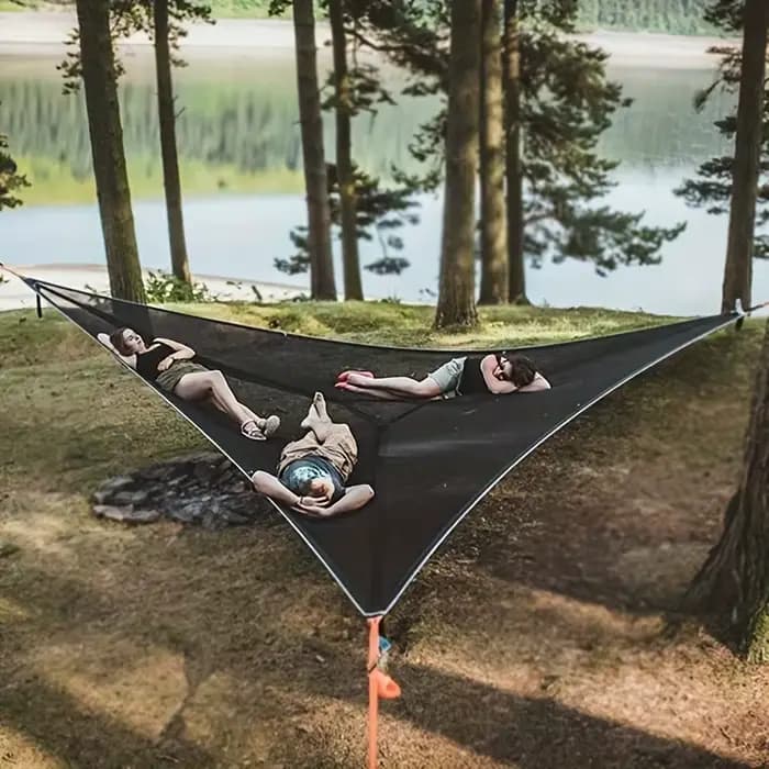 Hamac triangulaire en maille portable