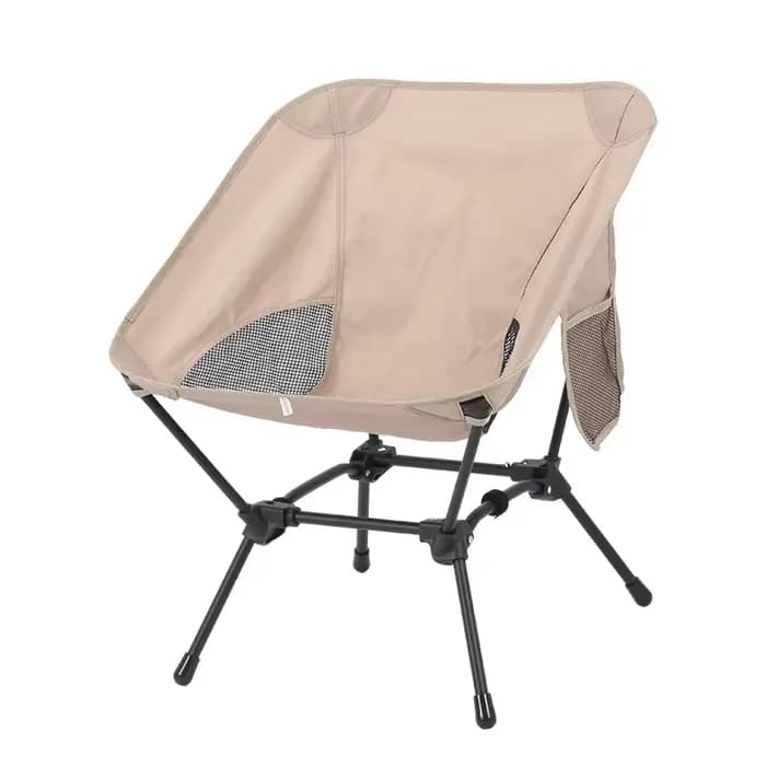 Chaise pliante carrée Stable à quatre coins: forme de croissant en tube de fer léger