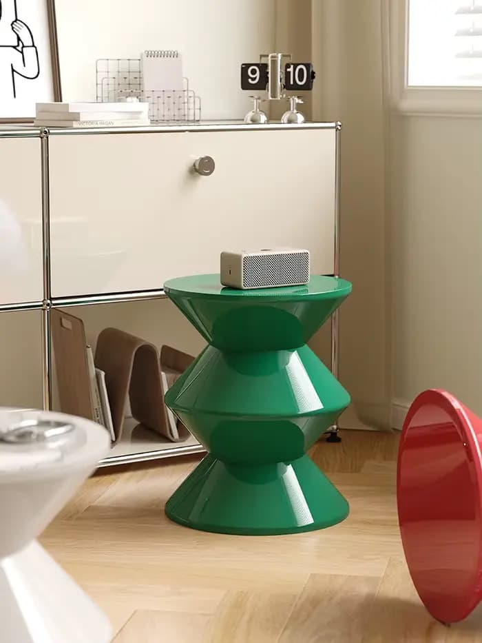 Table basse ronde en plastique