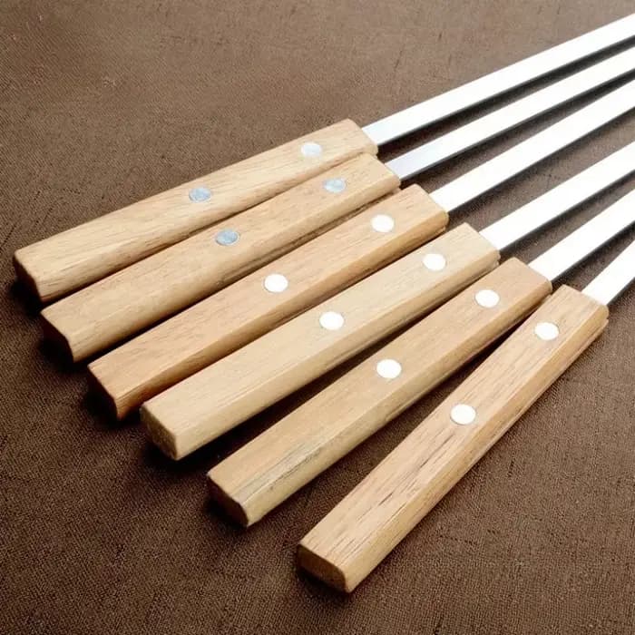 Brochettes Kabob 55 cm brochette de barbecue plate en acier inoxydable avec manche en bois