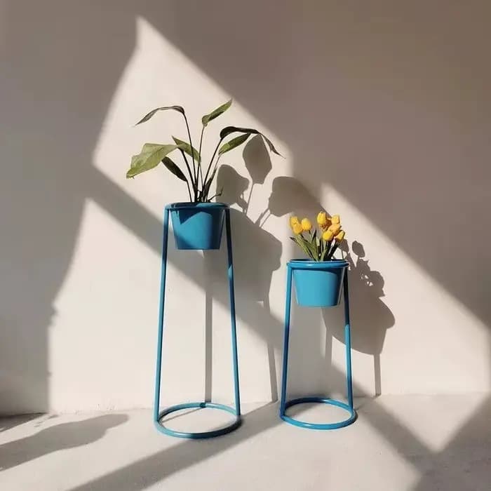 Tour de Jardinage Verticale Kawaii