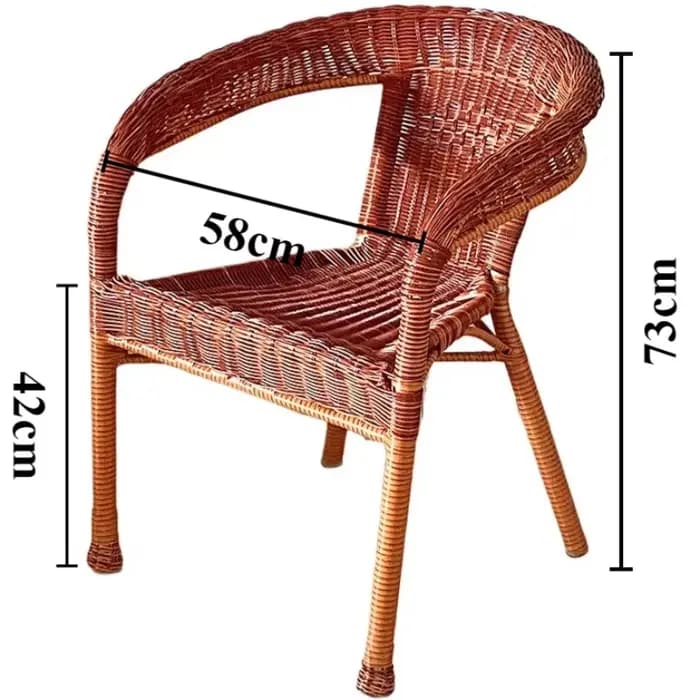 Chaise en rotin confortable