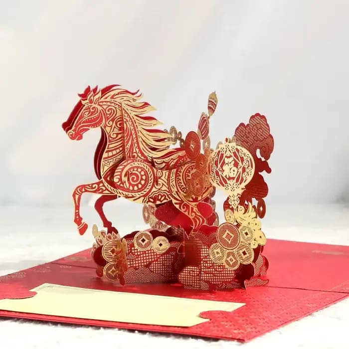 Carte de rebond 3D du nouvel an lunaire 2026 ans du cheval, carte de vœux cheval doré avec papier mé