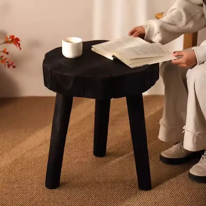 Wabi Sabi Table basse ronde Miniature organique Table d'appoint moderne en bois massif petits espace