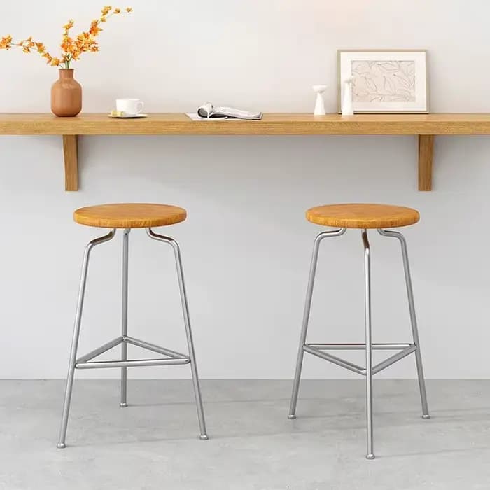 Chaises de Bar en ferronnerie en bois simples