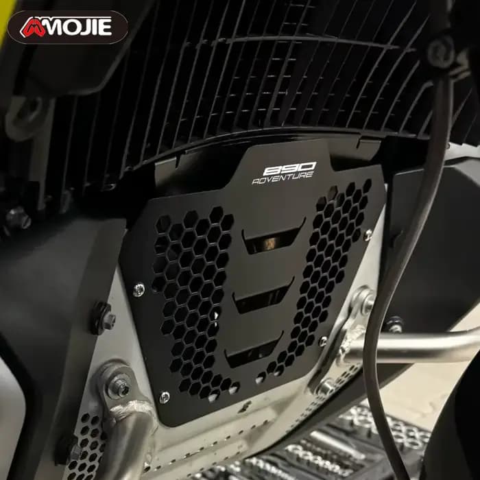 2026 pour 790 890 ADV 790 890 Adventure S R 2020 - 2023 2024 2025 accessoires de moto couvercle de protection du moteur merde rabat protecteur