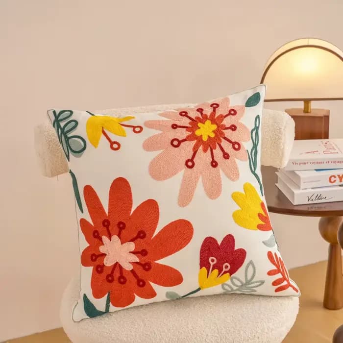 Housses de coussin brodées à fleurs de Style campagne