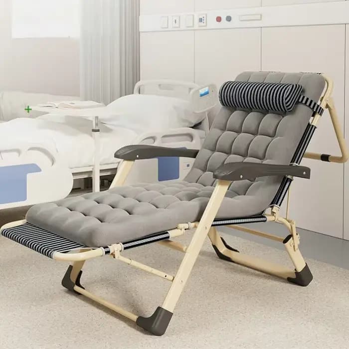 Chaise longue pliante d'extérieur avec coussin moelleux pour jardin