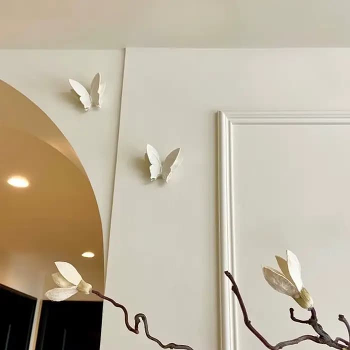 Décoration murale papillon, lot de 2, papillon en plâtre blanc 3D, art mural pour salon, chambre à coucher, décoration de style français pour la maison