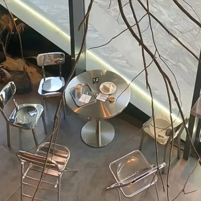 Table de Salle à Manger Ronde en Acier Inoxydable