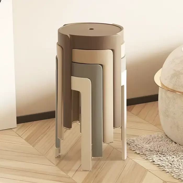 Chaise de salle à manger minimaliste