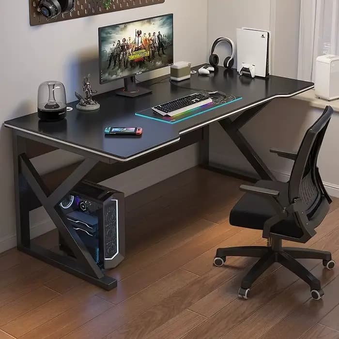 Bureau d'ordinateur, bureau à domicile, bureau d'apprentissage pour étudiants, bureau de jeu simple, bureau de sports électroniques, établi, bureau