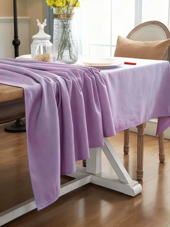 Nappe en lin imitation couleur unie de style minimaliste moderne, adaptée au salon, à la salle à manger, aux fêtes et à la décoration de la maison