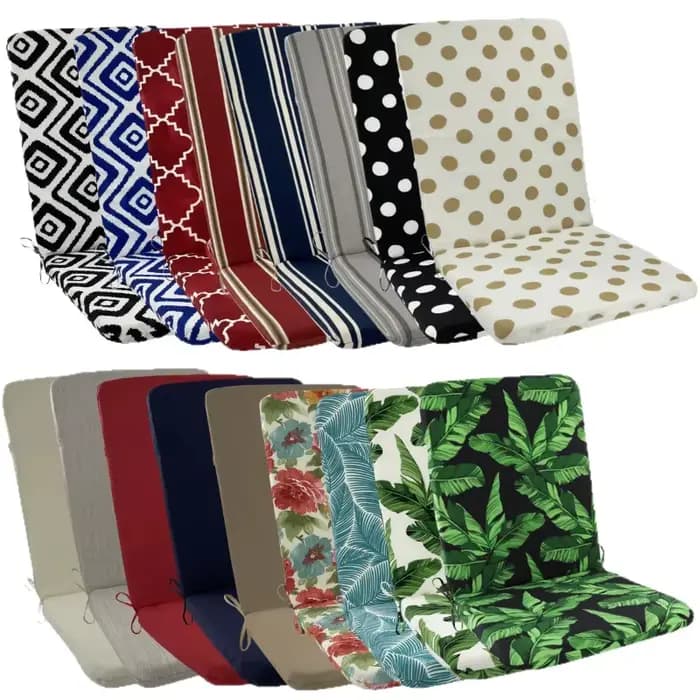Coussins d'extérieur intégrés pour chaises de jardin avec dossier