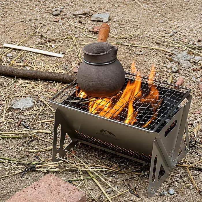 Barbecue au charbon de bois pliable pour le camping