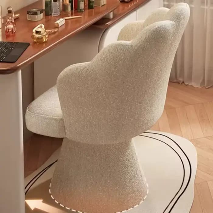 Fauteuils de salon individuels classiques et minimalistes