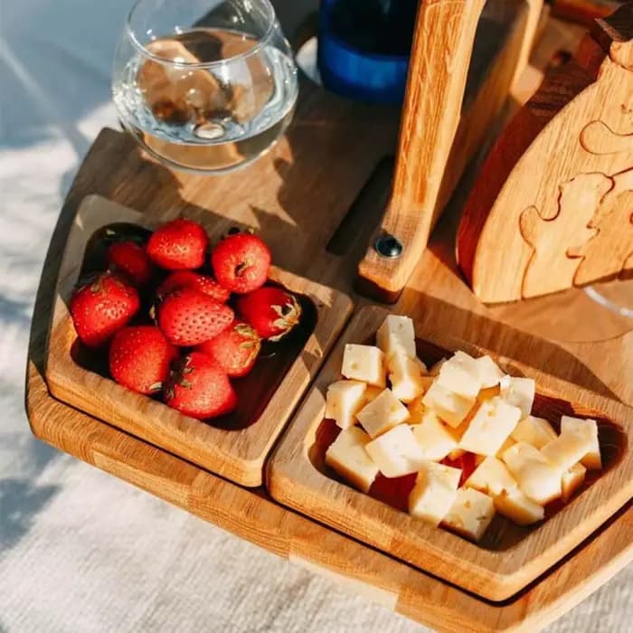 Table de pique-nique pliante en bois avec porte-verre