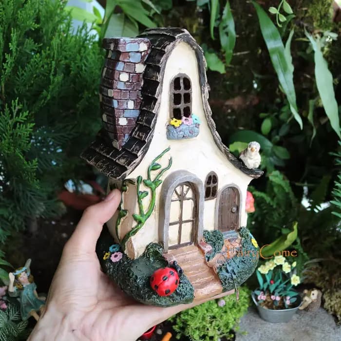 DegradHouse-Grande villa de jardin l'inventaire rustique
