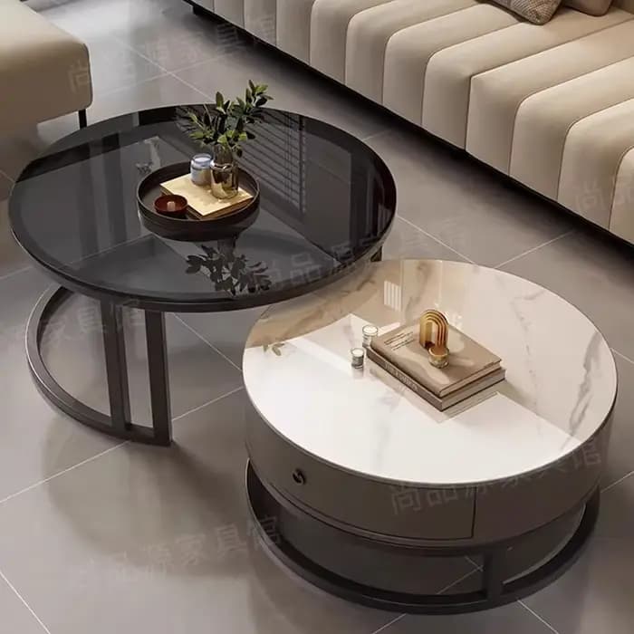 Ensemble de Tables Basses Rondes et Minimalistes en Métal pour Salon