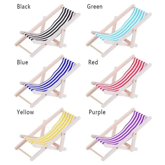 Chaise longue pliante rayée en bois
