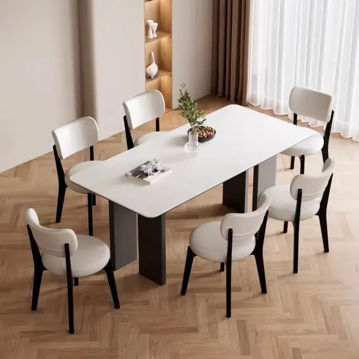 Beaux chaises de salle à manger modernes coussins de luxe design cuisine