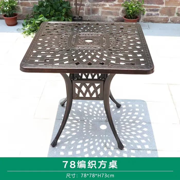 Combinaison table et chaise d'extérieur tissées en fonte d'aluminium