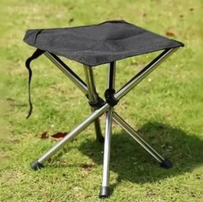 Tabouret trépied d'extérieur