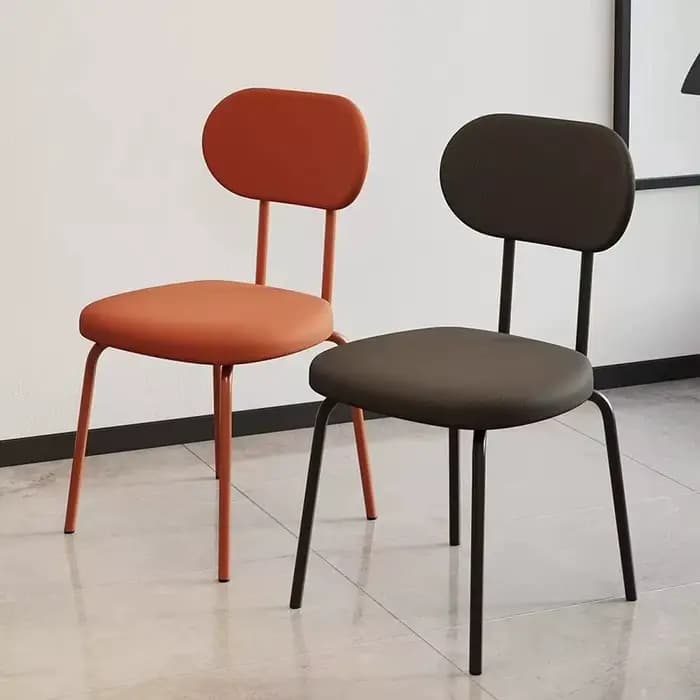 Chaises d'extérieur modernes pour événements et fêtes