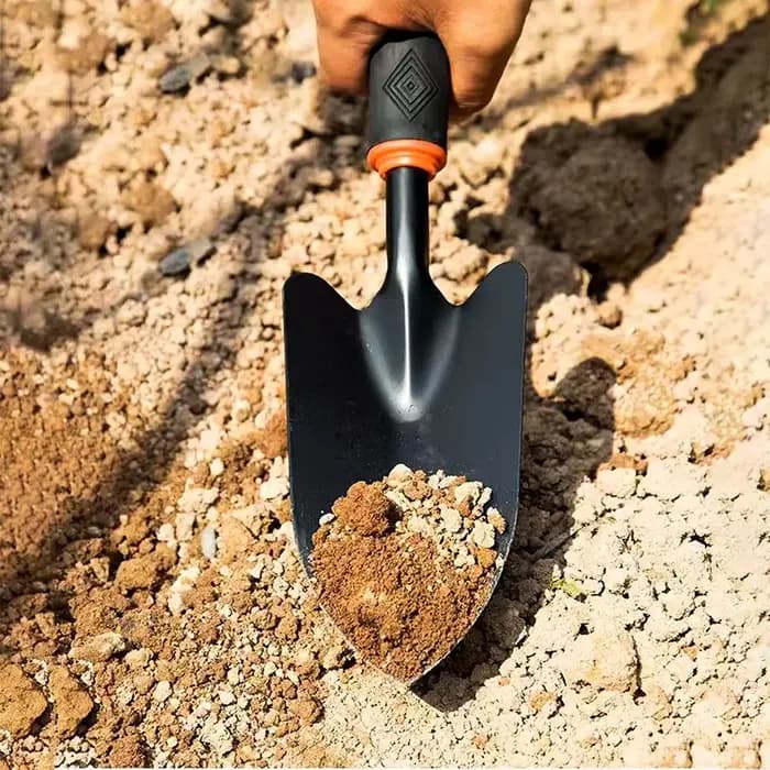 Truelle de jardin en métal avec manche ergonomique noir et bordure orange - Outil idéal pour planter des fleurs et des légumes