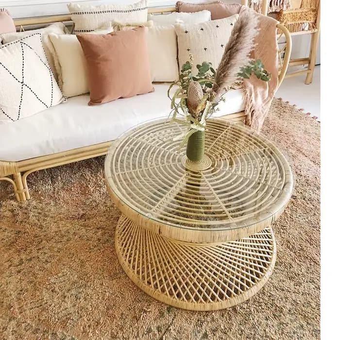 Table basse Design sablier en rotin