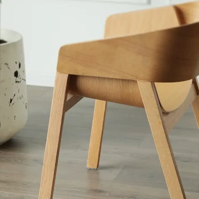 Chaise nordique de luxe en bois