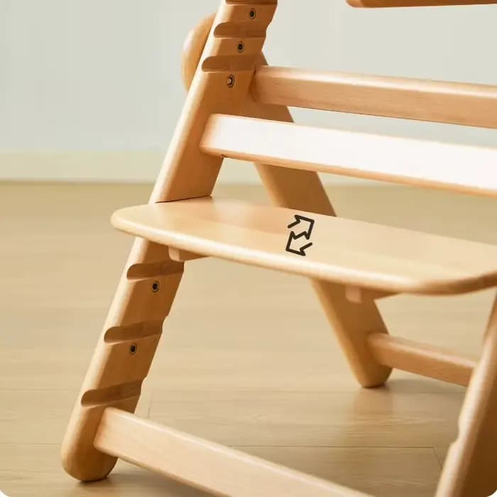 Chaises pliantes en bois en liquidation