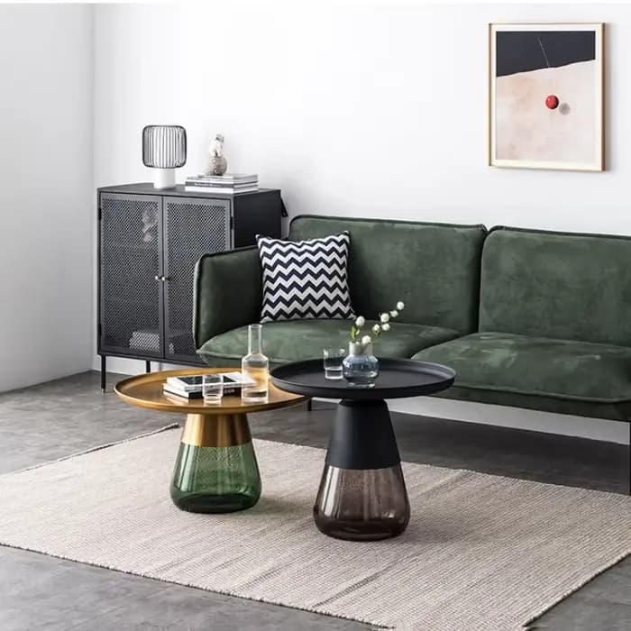 Table d'appoint ronde en métal pour salon